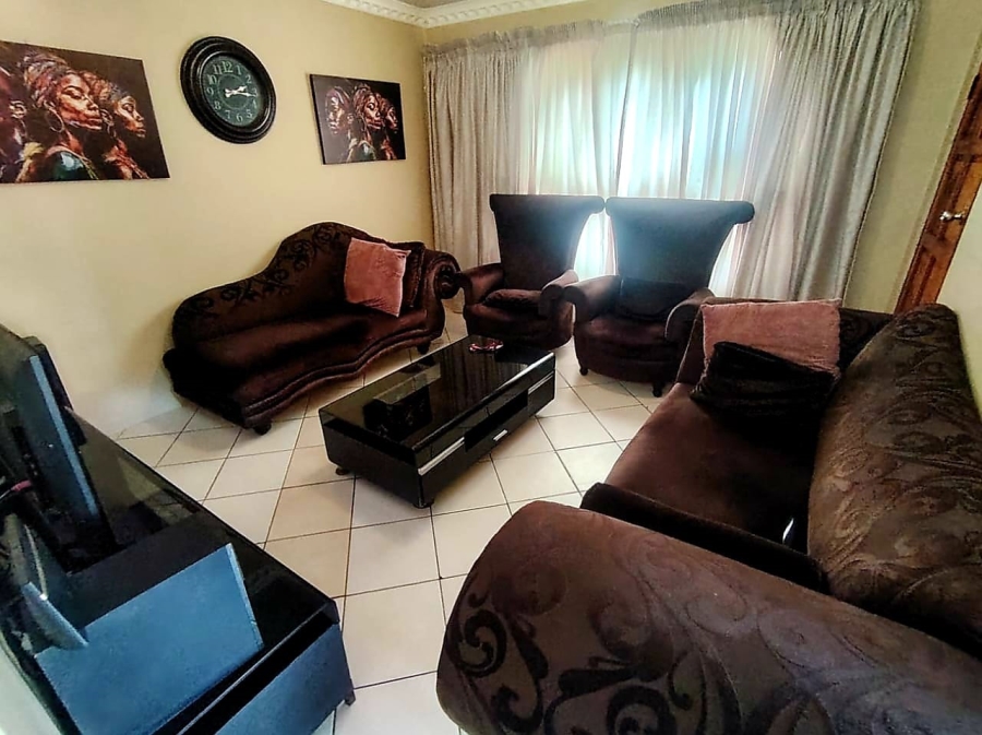 3 Bedroom Property for Sale in Amalinda Eastern Cape